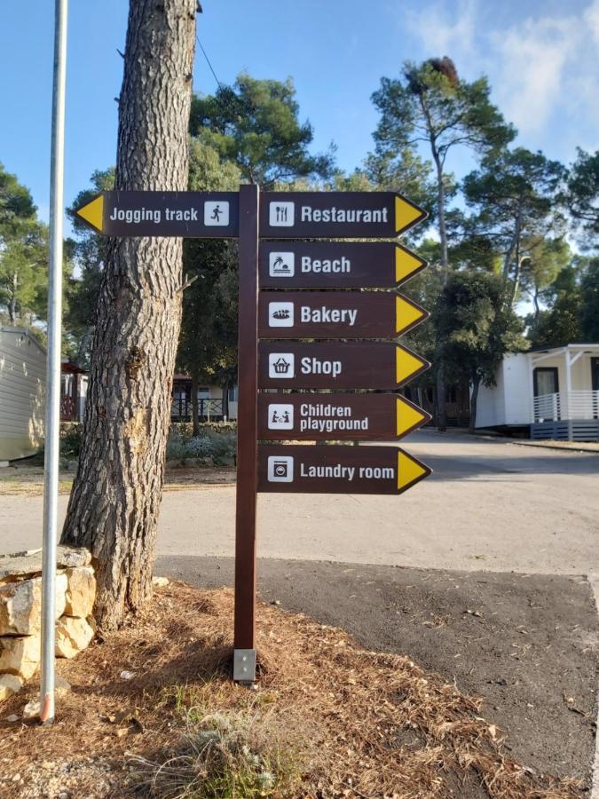 Mobile Home Sole Biograd Na Moru Luaran gambar
