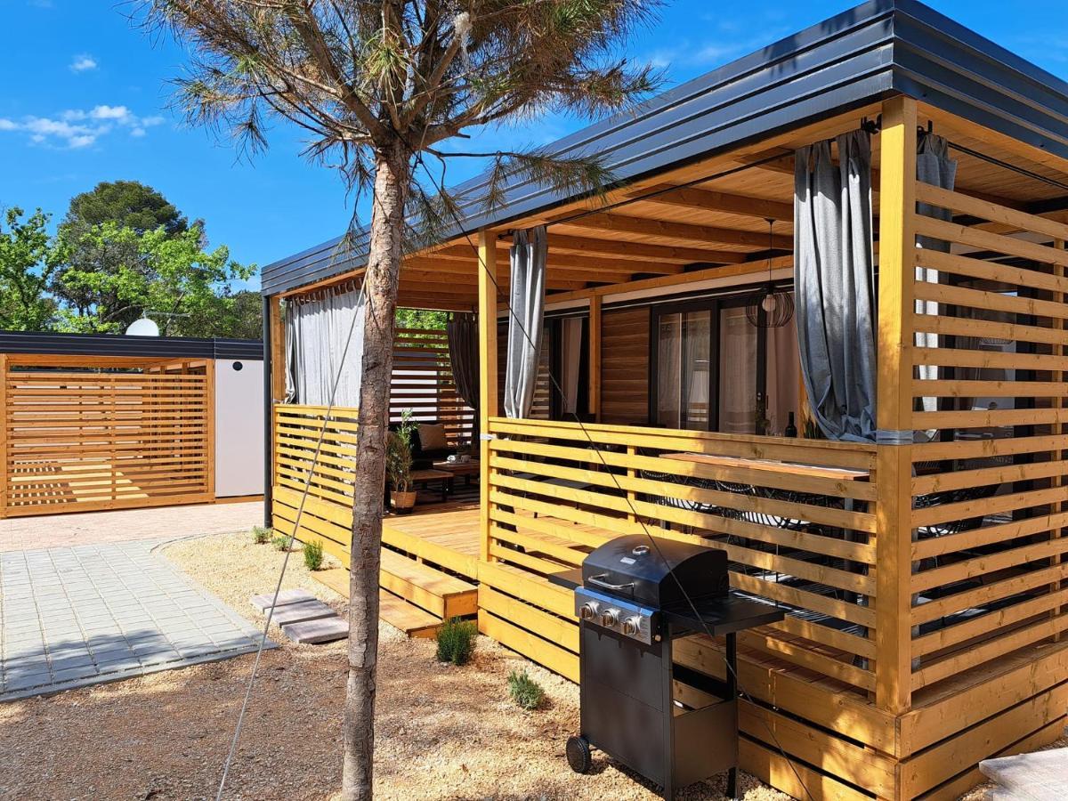 Mobile Home Sole Biograd Na Moru Luaran gambar